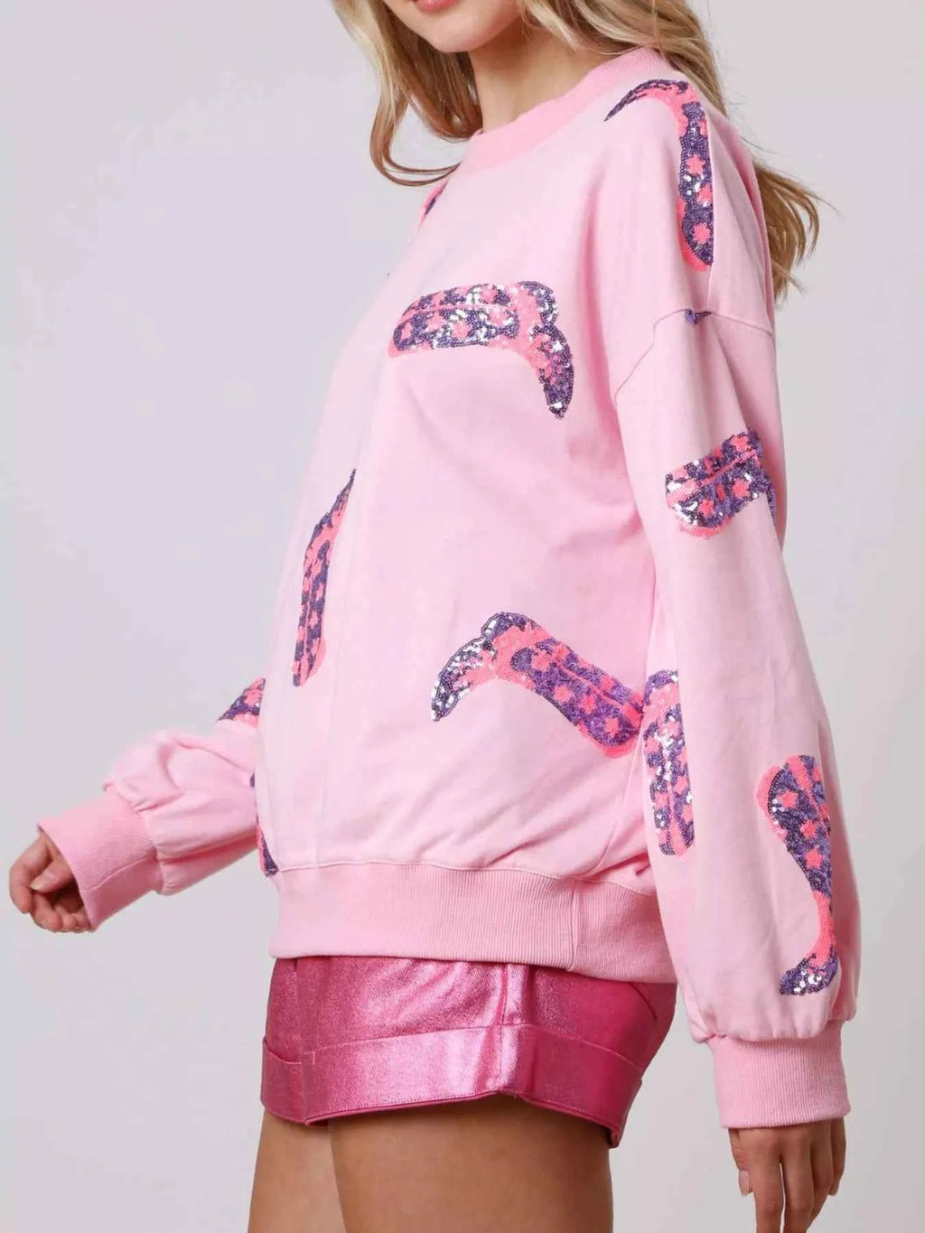 Sequin Boot Crewneck Sweatshirt 97ddcd75-3b3d-4b16-ad7e-24705c1acfd6-Max-Origin