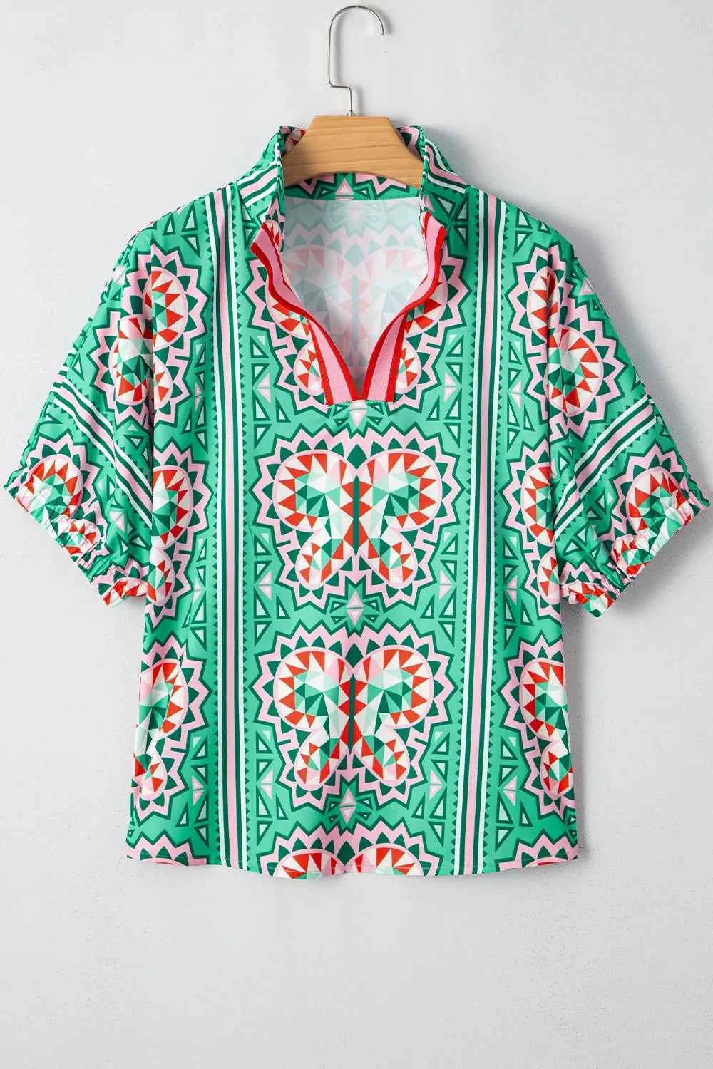 Boho Abstract Print Contrast Striped Collared V Neck Blouse 983281e8-0015-484b-981e-d3655ee6723d-Max-Origin