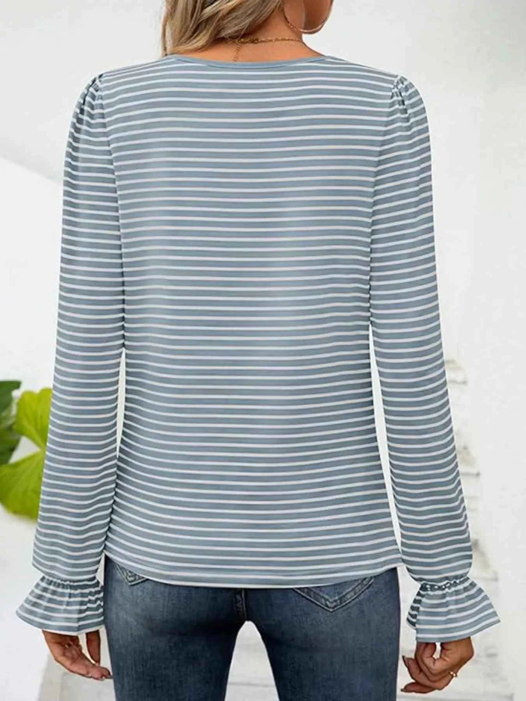 Striped Long Sleeve T-Shirt with Square Neckline 983b56dbc4f9413a957daea6806fc15c-Max-Origin