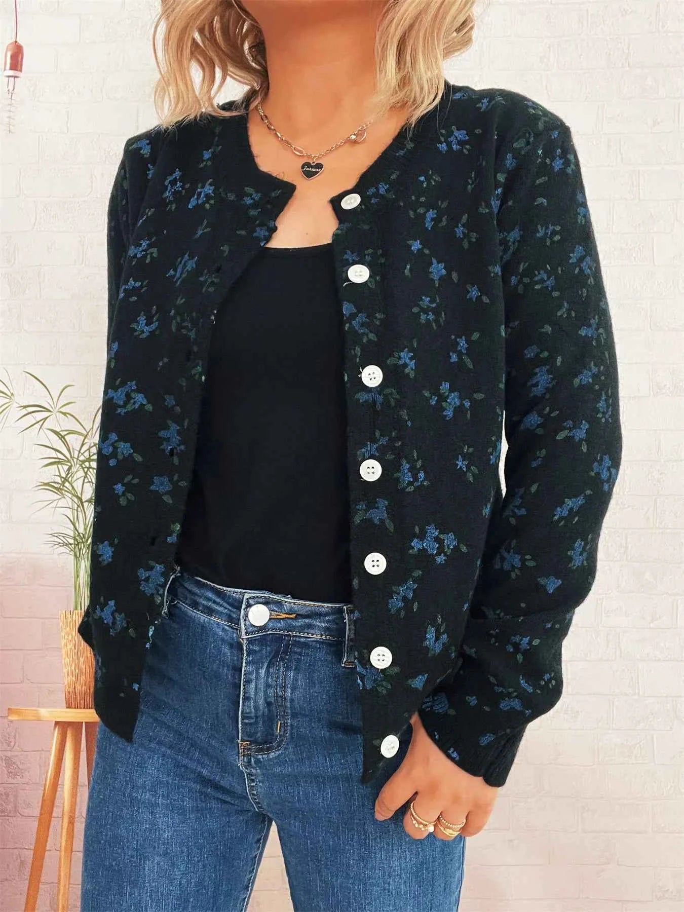 Floral Button-Up Long Sleeve Cardigan 984969776c964051b3931c3e5d7e8db9-Max-Origin