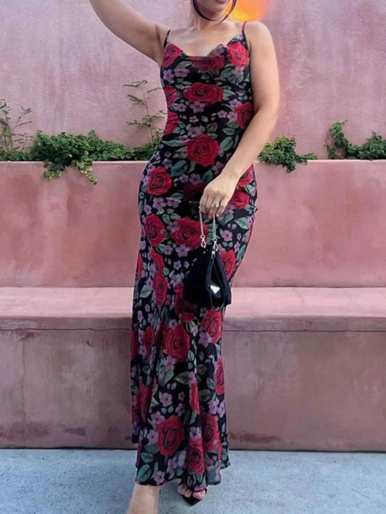 Floral Print Bodycon Maxi Dress 987099d4-dabe-4e54-ad7d-1422d623941e-Max-Origin