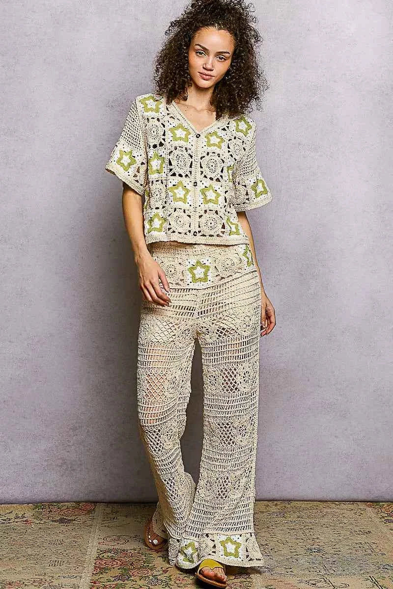 POL Button Front V-Neck Crochet Cardigan with Contast Star 9871229a-c7c4-4633-9644-f6d7286cdc7f-Max-Origin