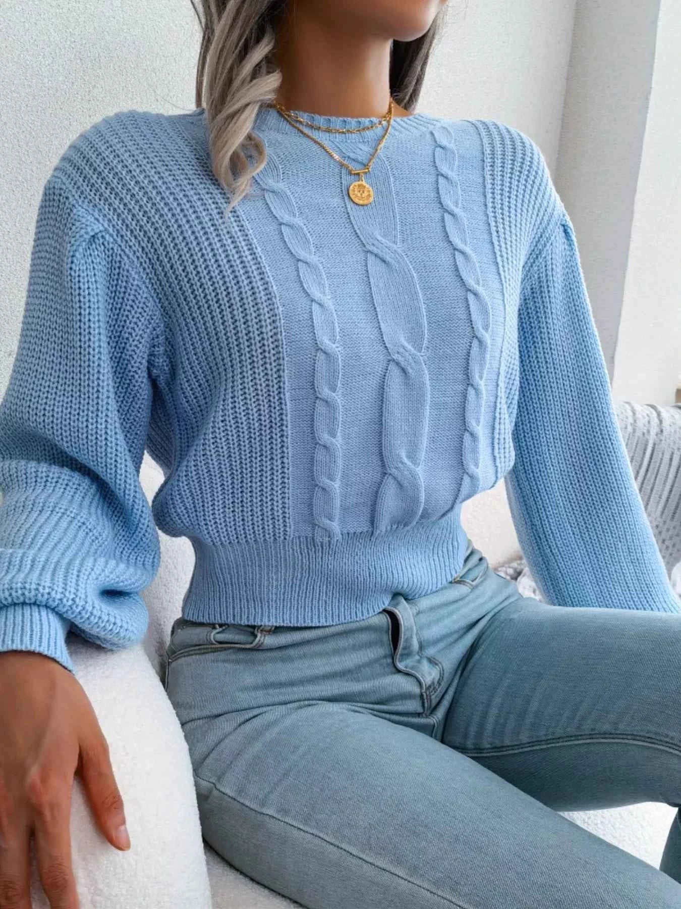 Cable Knit Round Neck Cropped Sweater 989e3a3f-4568-4ad3-b1b1-eaab45ec2656-Max-Origin