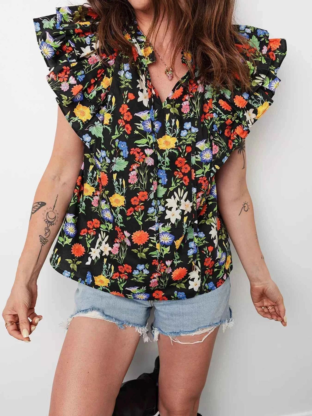 Tiered Flutter Sleeve V Neck Flower Blouse 992dc439a2ca479d805bef8087315582-Max-Origin