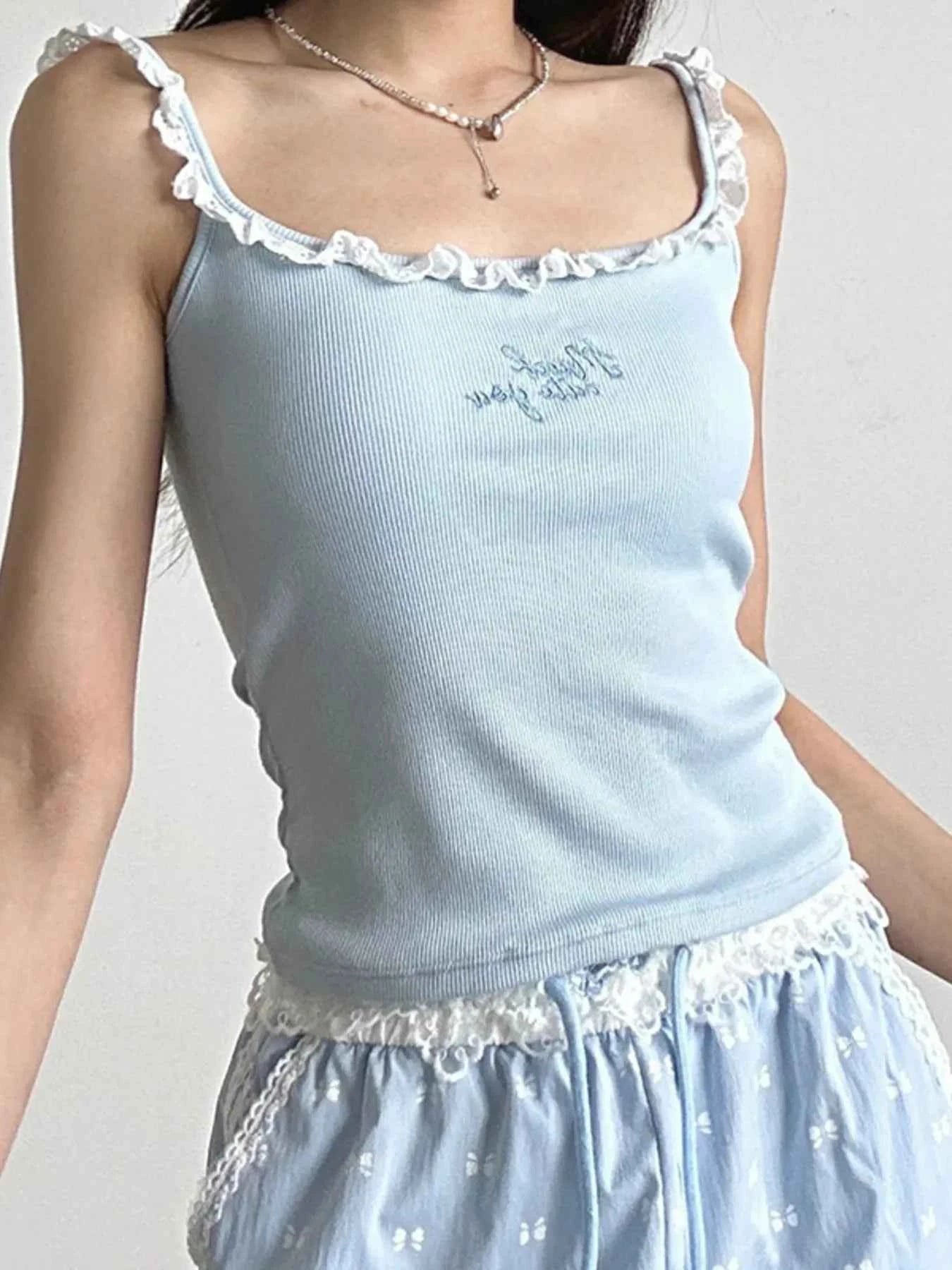 Lace Detail Scoop Neck Cami 99733f1a12534a3d9d950b12aec08fdc-Max-Origin