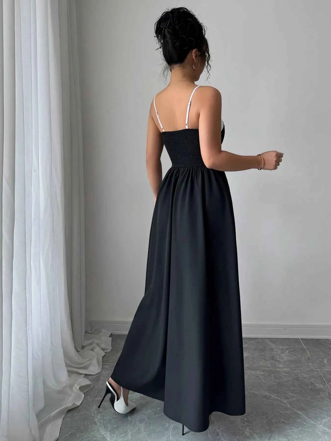 Decorative Button Contrast Maxi Cami Dress 9987a903-cd4d-48c4-ba27-92daa4626cec-Max-Origin