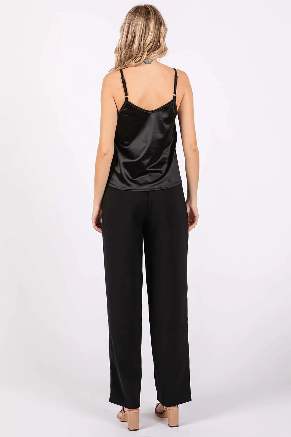 GeeGee High-Waisted Pleated Pants 999aa647-c0c1-4d42-960e-75ce9d0ef4e0-Max