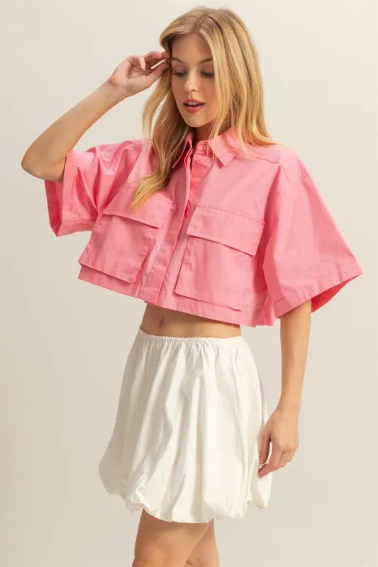 Front Pockets Poplin Collared Neck Crop Shirt 99e72192-db17-41f5-979b-679c5ee60d9f-Max