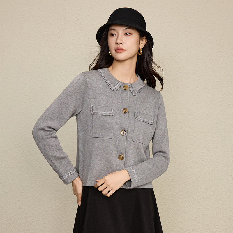 The French-Inspired Crochet-Detail Polo Cardigan Gray 9EA317685277E92CA9EC63782C29EA16_679b5186-bdb6-4754-91e0-863c53178979