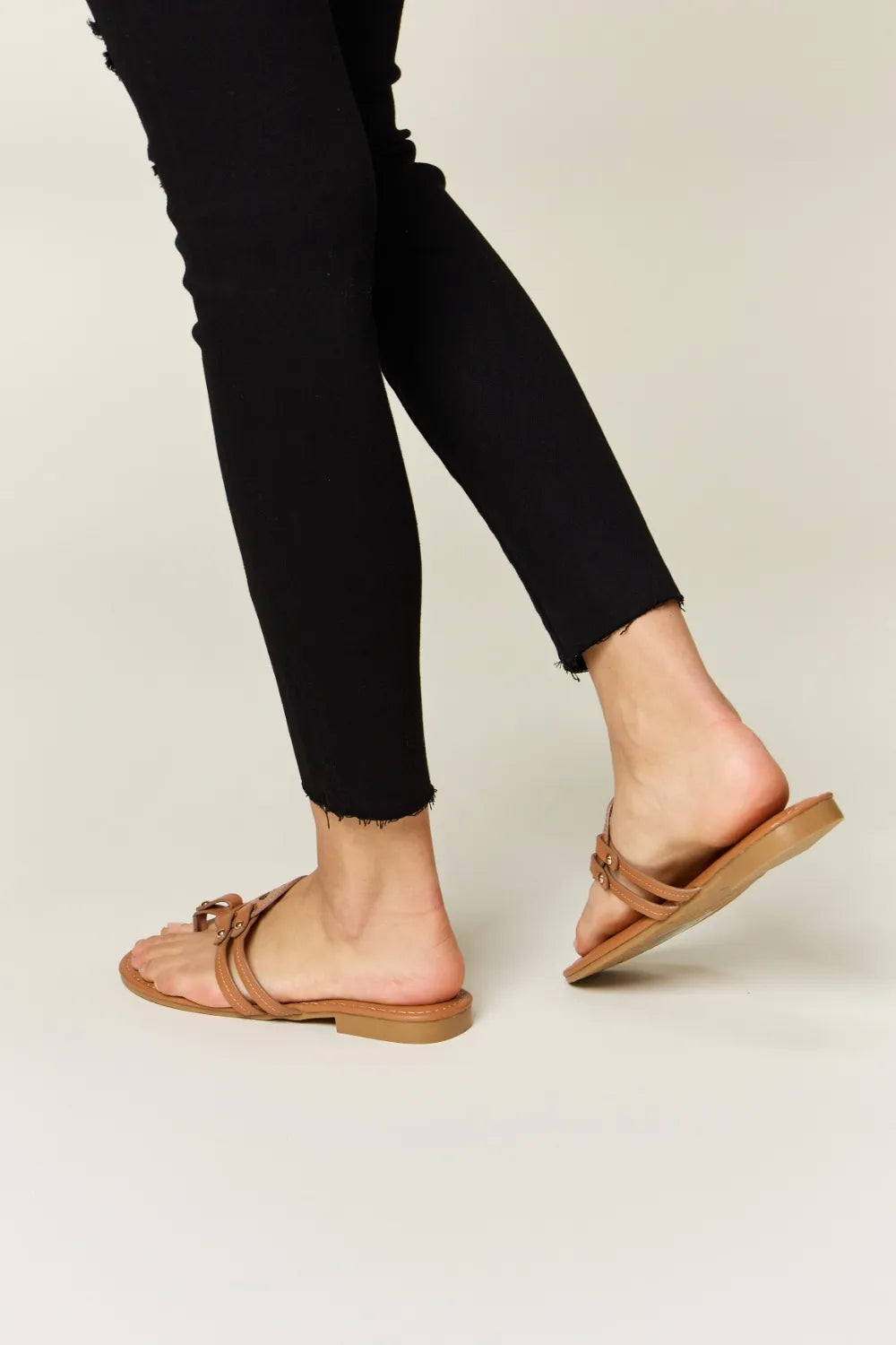 Forever Link Cutout PU Leather Open Toe Sandals 9a36b887-b3f9-4ac7-ba09-a77fe0bc52aa-Max