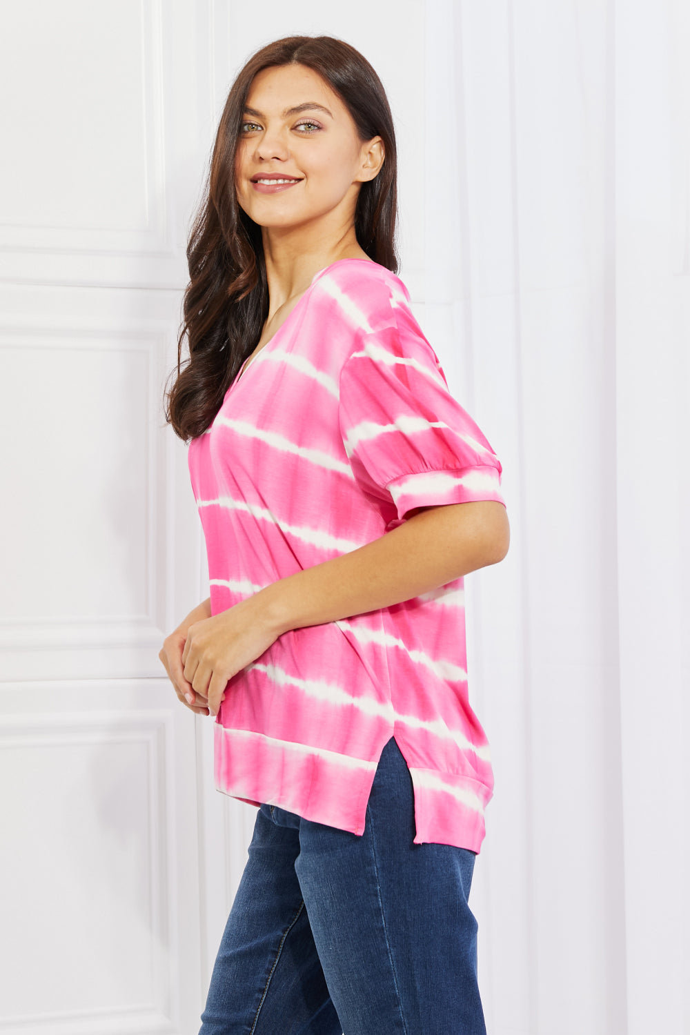 Yelete Full Size Oversized Fit V-Neck Striped Top 9a436e3b66c84136bbf7756c6d10fded-Max