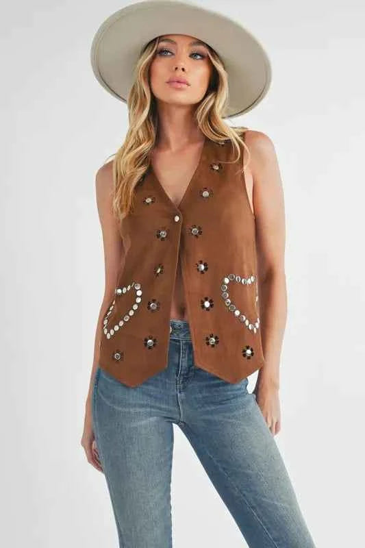 Aemi + Co Heart Rivet Detail Suede Vest Coat 9a72338b-232d-4ede-8bc8-a9a73dbc628b-Max