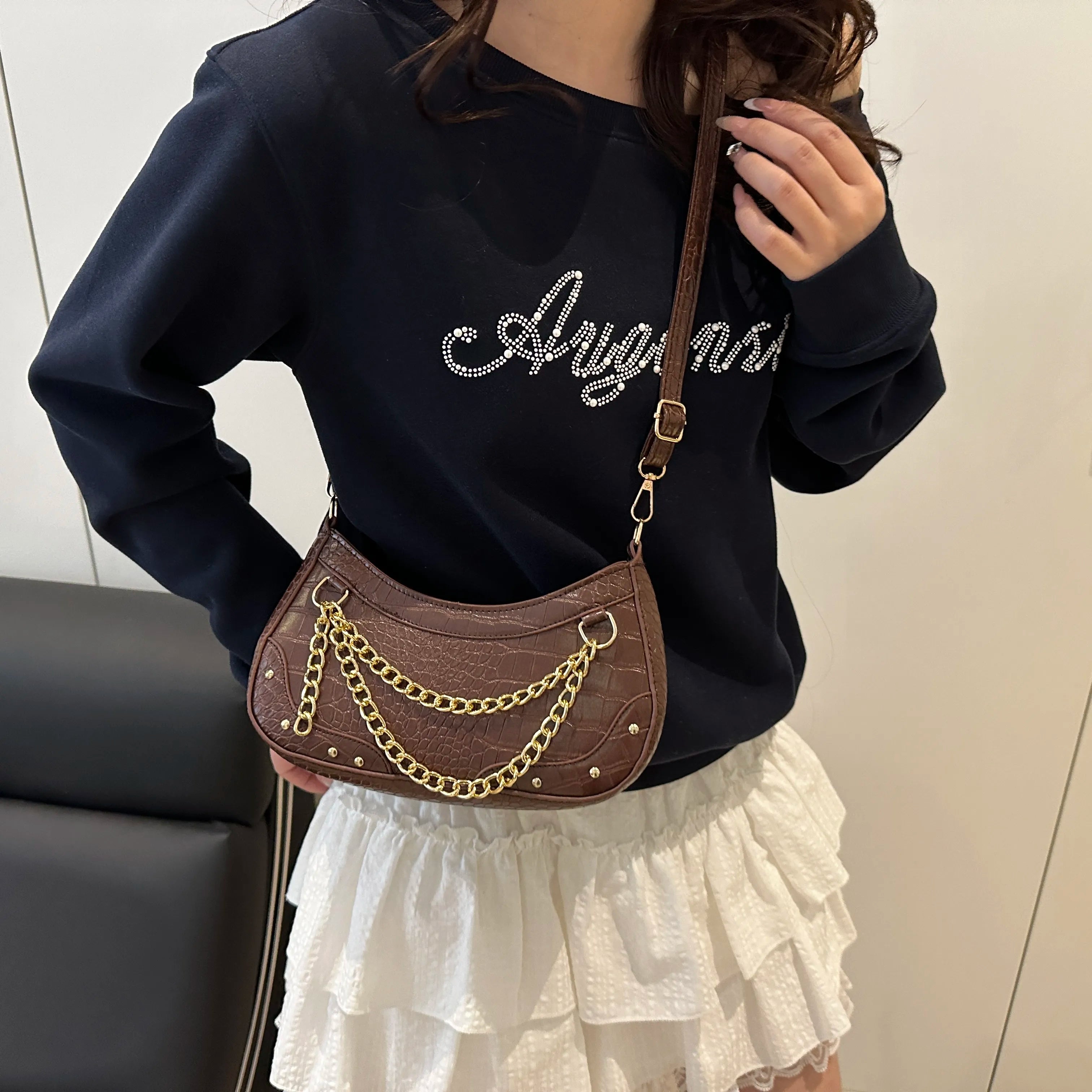 Chain-Embellished Shoulder Bag Coffee onesize 9af7dcdbc56f415780a7043cdefc6dcb-Max-Origin