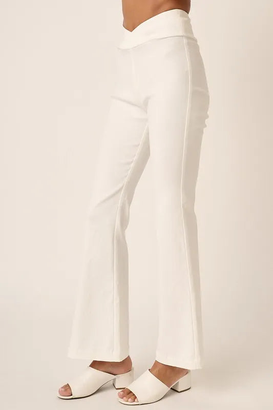 Surplice V Waist Flare Pants 9b028591-9423-44ec-b3dd-f27b5fa610c9-Max