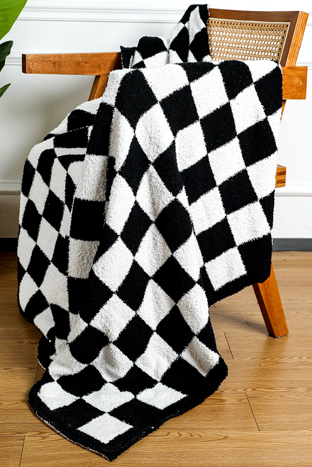 Black & White Checkerboard 127*152cm Flannel Blanket 9b03c20b7e708573