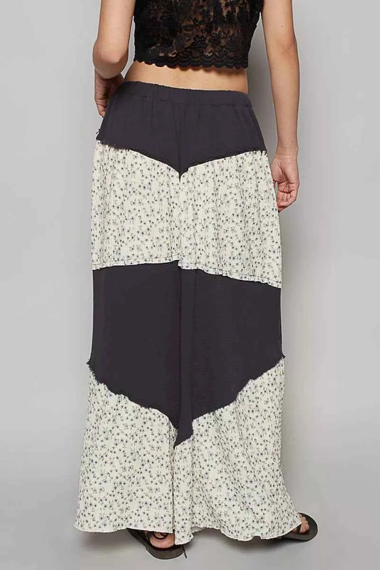 Contrast Floral Drawstring Wide Leg Pants 9b08b8cc-6a6b-46cb-8ed9-870745c63257-Max-Origin