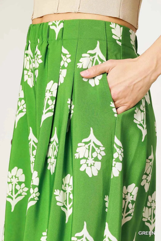 Floral Pleated Wide-Leg Pants 9b0a53ce-a785-4056-8d51-dabc4331b6eb-Max-Origin