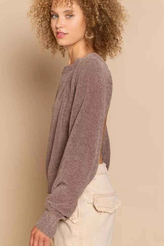 Round Neck Backless Sweater with Ribbed Edge 9b0d6851-703b-403b-9b8f-f3fd7a18d5ba-Max-Origin