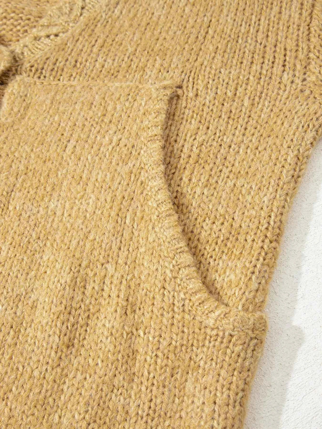 Lantern Sleeve Scallop V Neck Buttoned Front Cardigan 9b0df36f1fcf41f59f5f3bee9132ed4d-Max-Origin