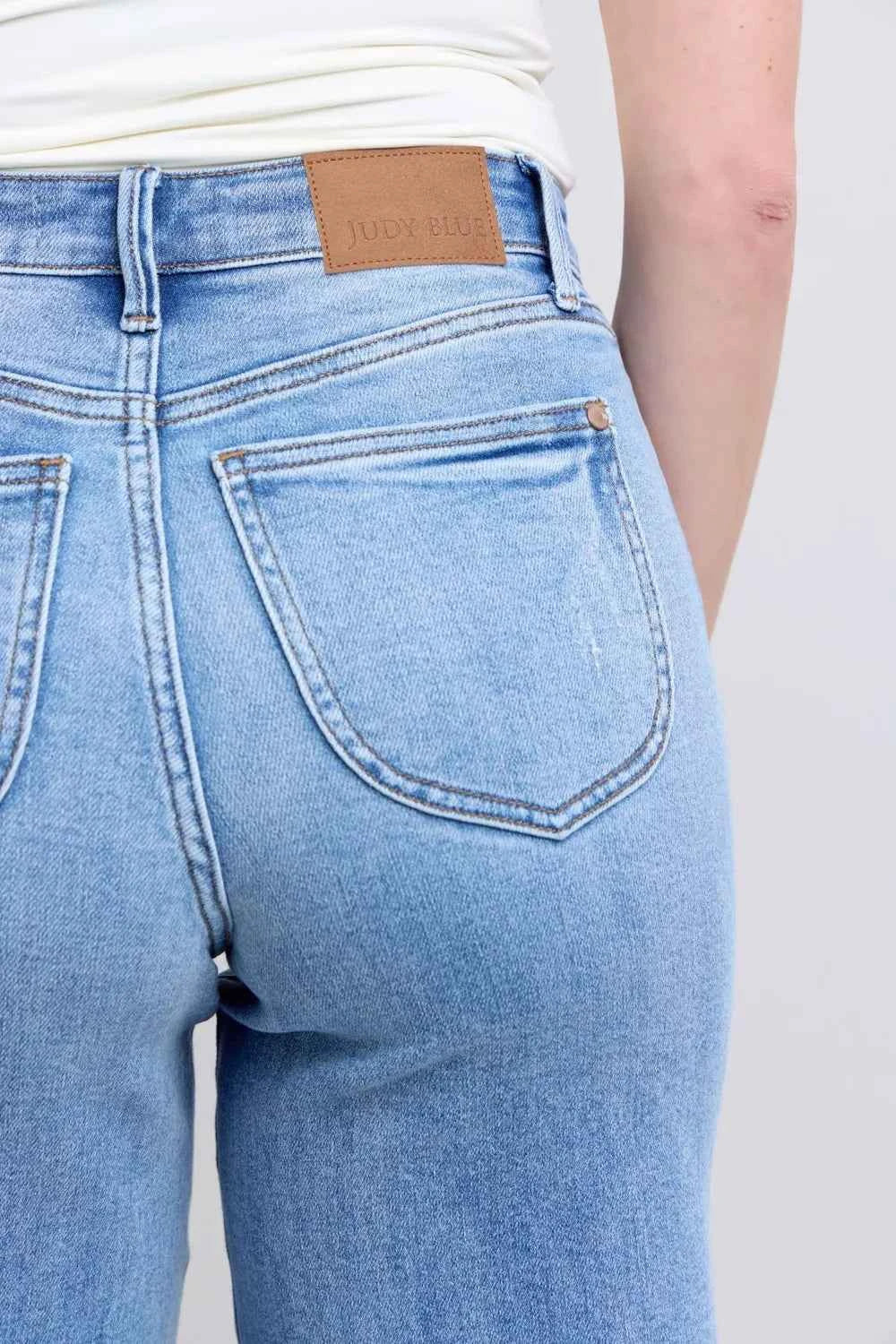 Judy Blue Full Size Wide Leg Jeans with Pockets 9b51e010-01cb-4f72-ba1d-d58f77338ec2-Max