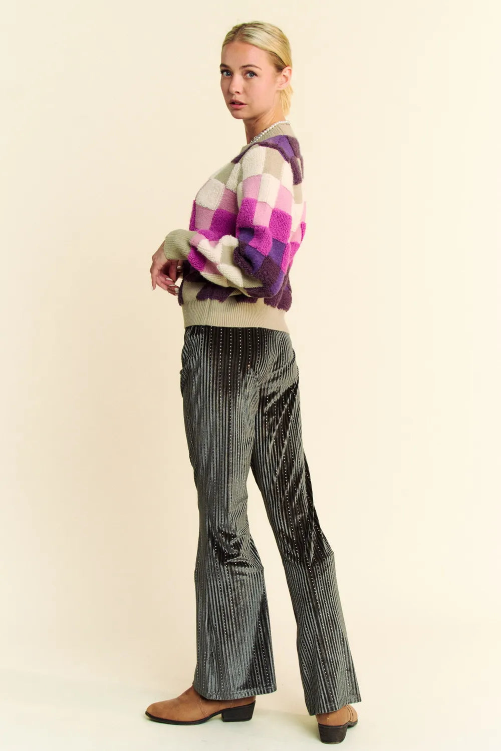 Davi & Dani Checkered Round Neck Long Sleeve Sweater 9b90f87a-7c5b-422b-a732-8dccc22ea8e2-Max