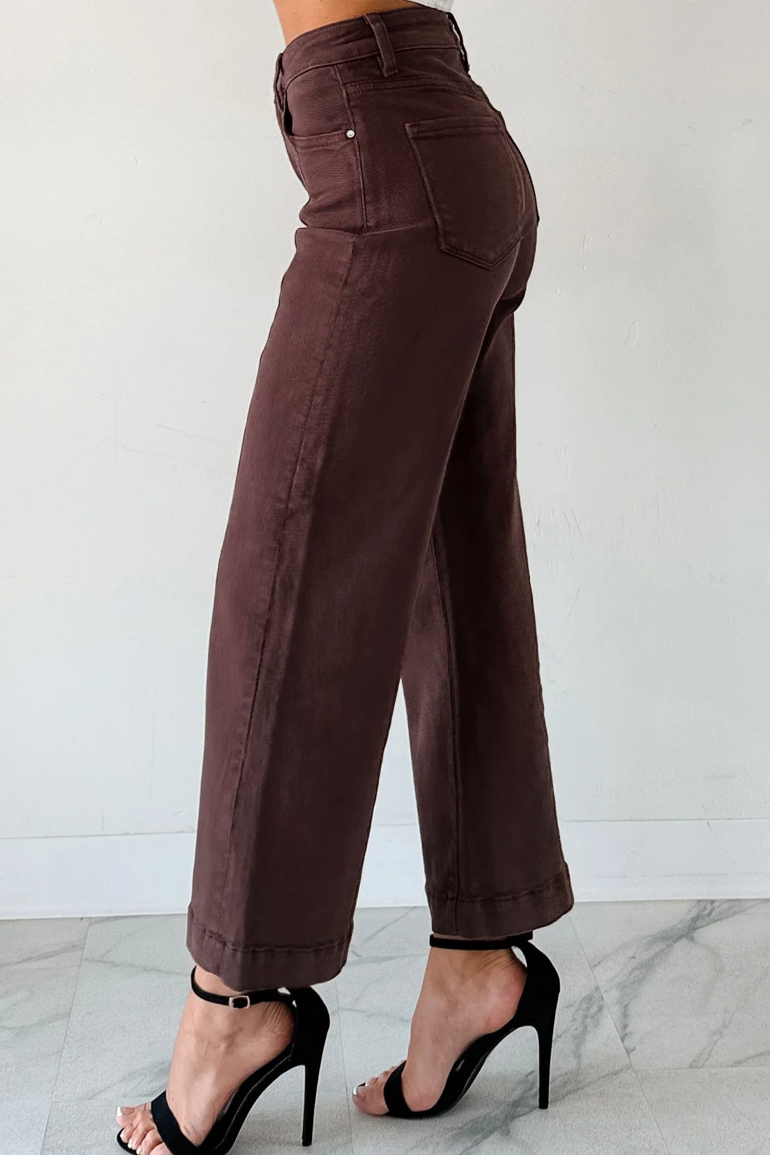 Apricot Solid Color Seamed Center Wide Leg Cropped Jeans 9ba71e72b2a3bda6