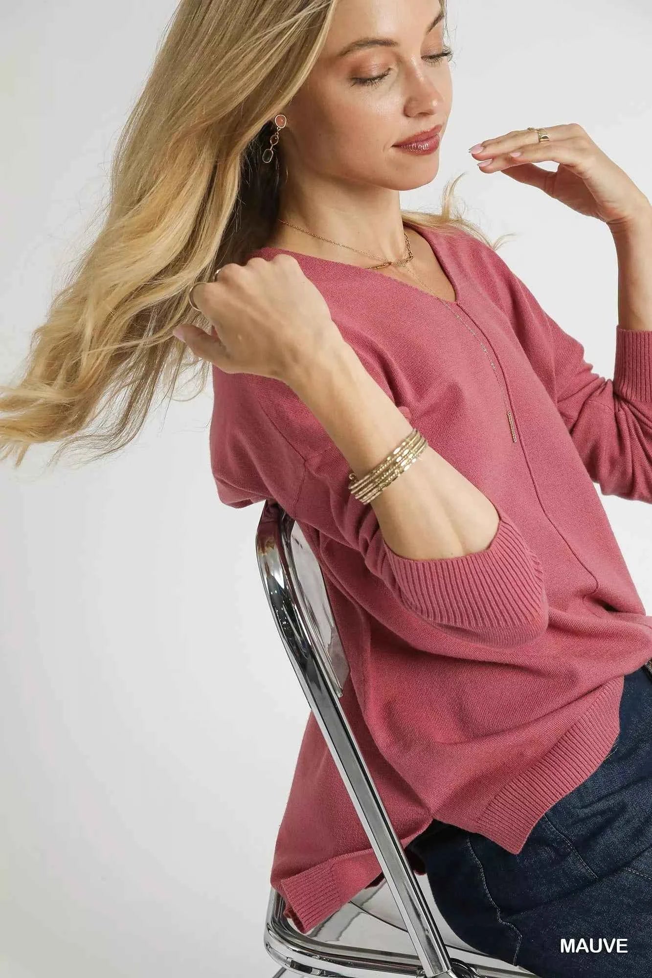 Umgee V-Neck High Low Hem Knit Top with Side Slit 9bc4cd74-b4c2-44d4-bce5-6452bb77aa1c-Max-Origin