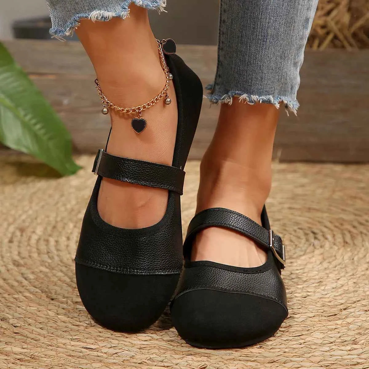 Round Toe Flats Mary Jane Loafers Black 9bdb33f3-8b8b-4c8c-a2f2-4d5f22e210d0-Max-Origin