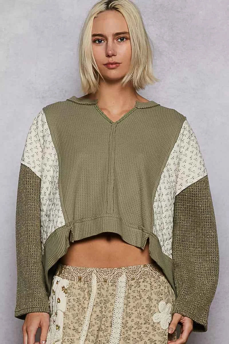 POL Mix Thermal Floral Pattern Quilted Knit Cropped Top with Raw Edge Detail 9beb0680-34ef-454a-97c1-1b90190707e3-Max-Origin