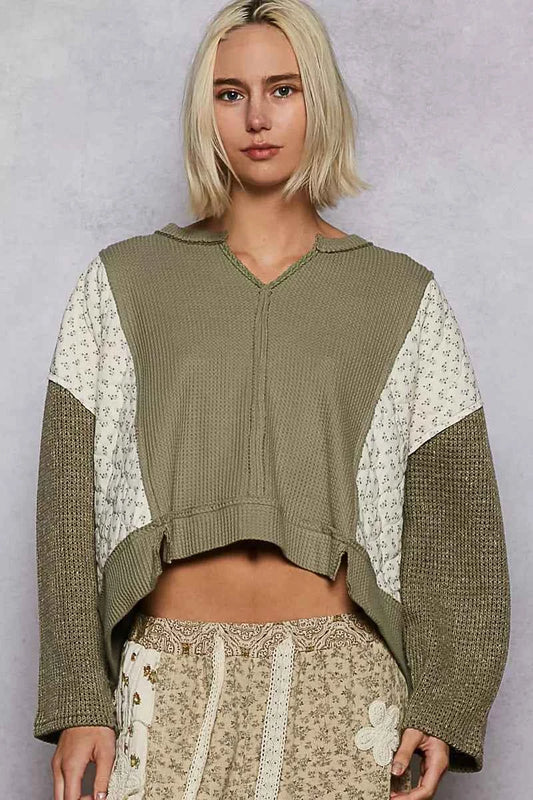 POL Mix Thermal Floral Pattern Quilted Knit Cropped Top with Raw Edge Detail 9beb0680-34ef-454a-97c1-1b90190707e3-Max-Origin