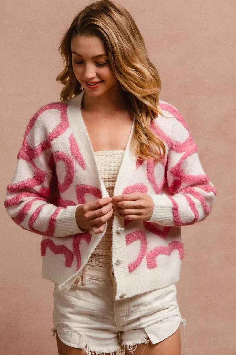 BiBi Textured Heart Buttoned V Neck Cardigan 9bf195280d754fc3b691b0dbf88bc6d3-Max-Origin