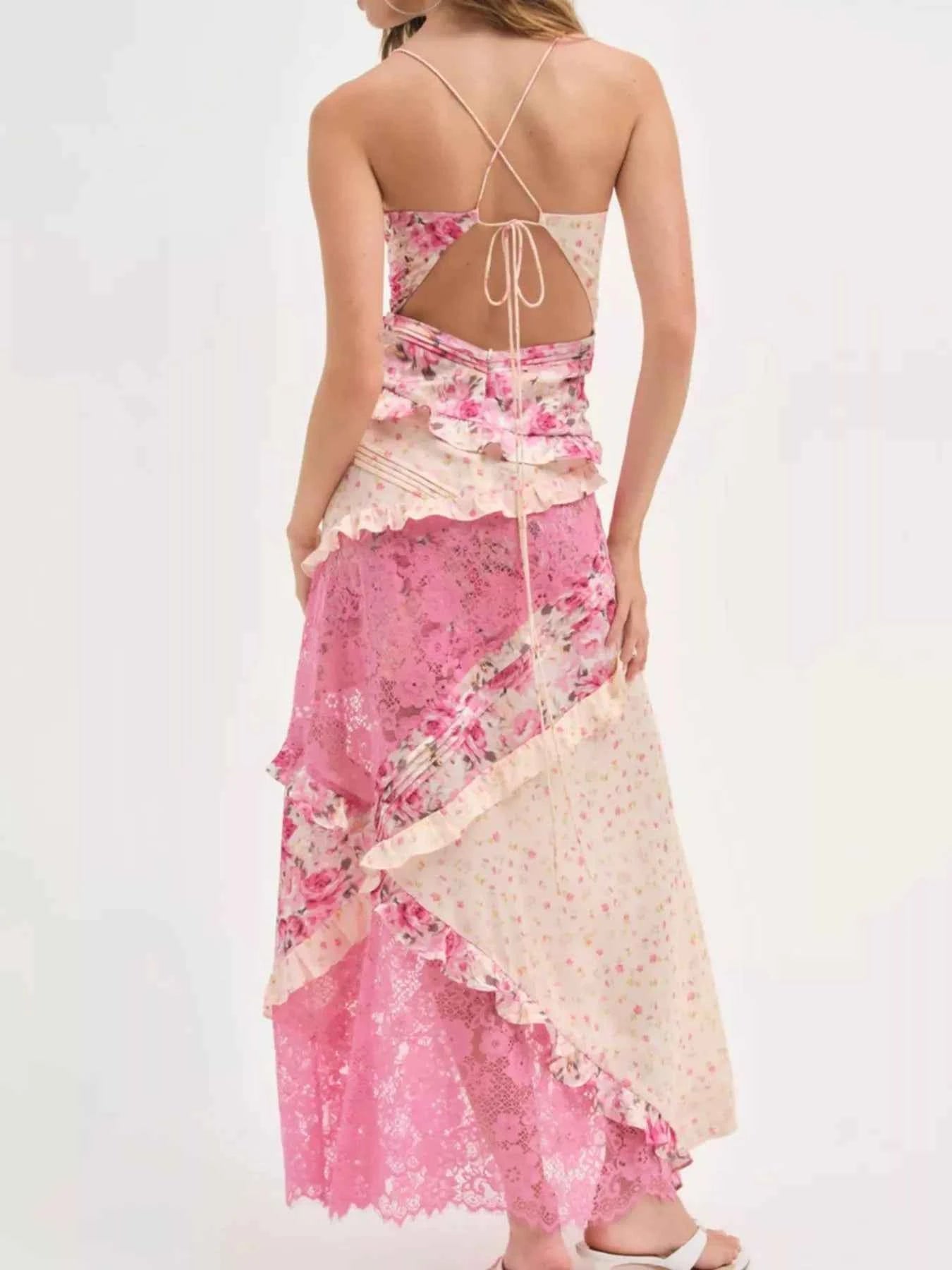 Lace Detail Ruffled Floral V-Neck Maxi Dress Coral Red 9c1dd3ee-9e85-4364-a2fa-8e14081e02d1-Max-Origin