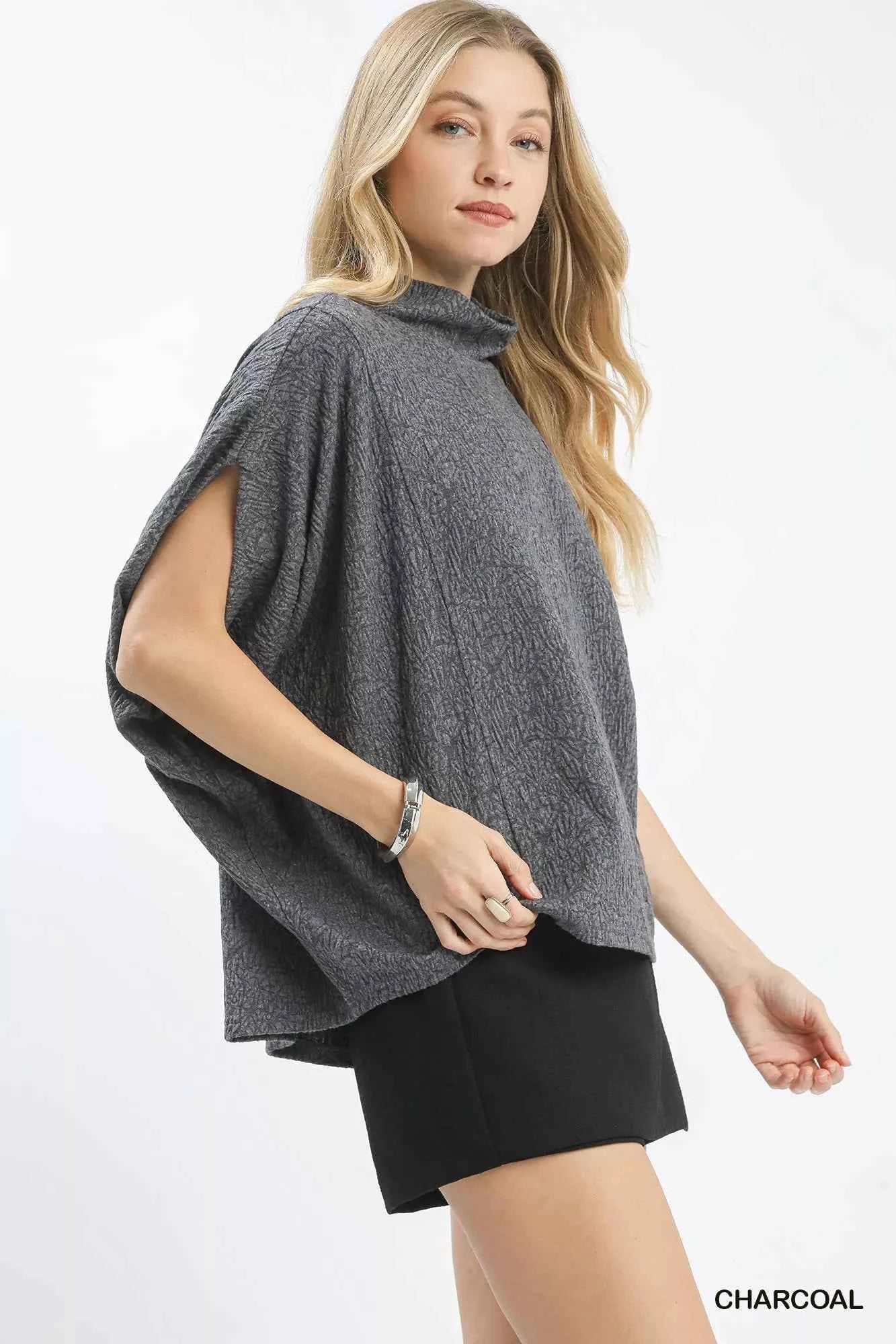 Textured Mock Neck Relaxed Top 9c21c853-3da6-4273-92f5-0cf3b2f95881-Max-Origin
