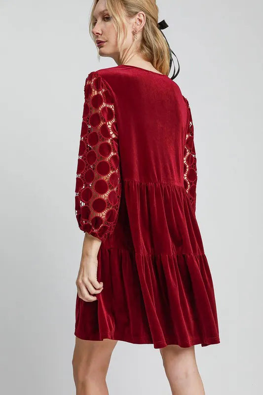 Umgee Dotted Lace Sleeve Tiered Velvet Mini Dress 9c4dc078-470d-4695-afb7-300b3380afb5-Max