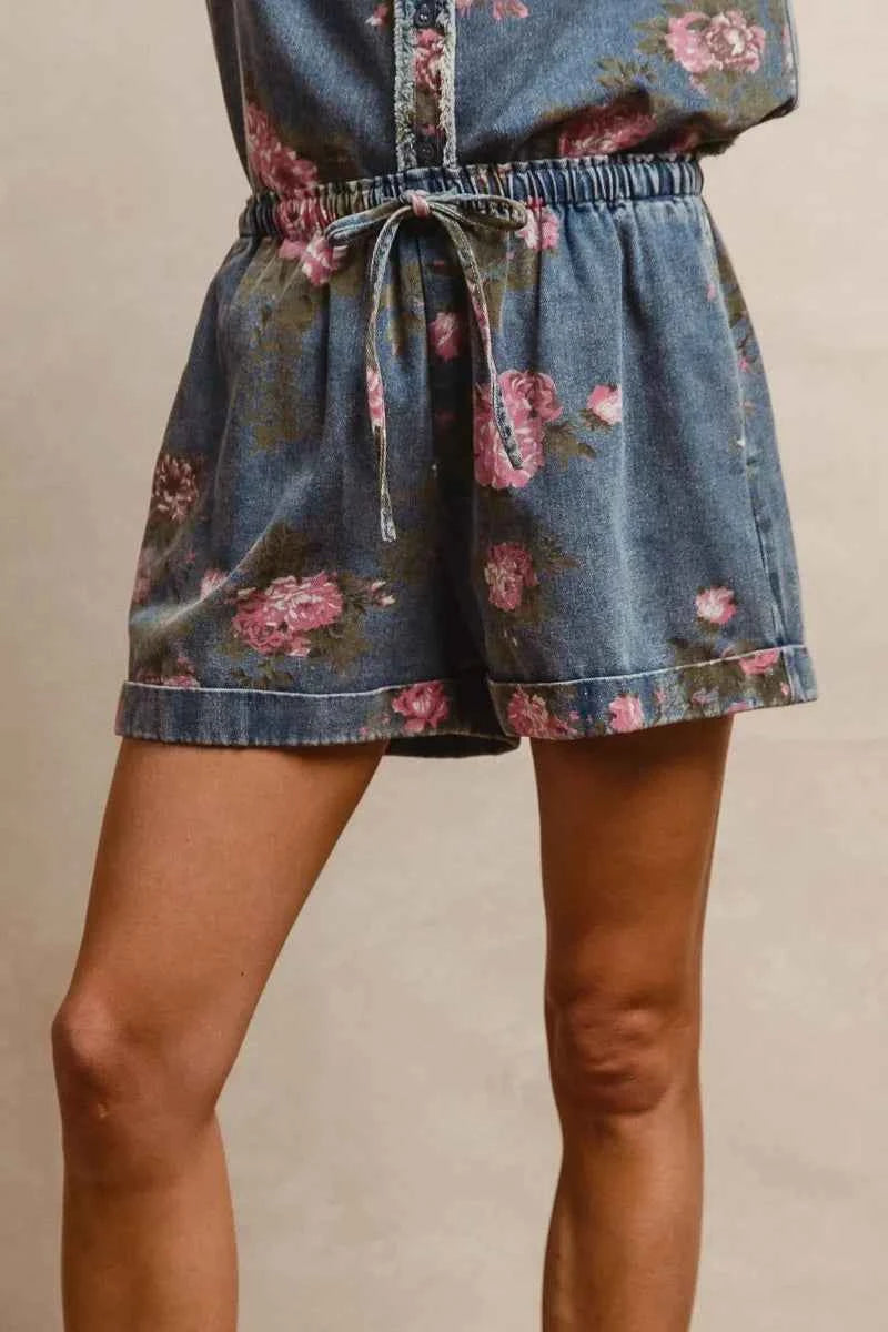 BiBi Floral Printed Denim Short Pants With Pocket DENIM 9c576d74ab1c4e4aa304a2a760440592-Max-Origin