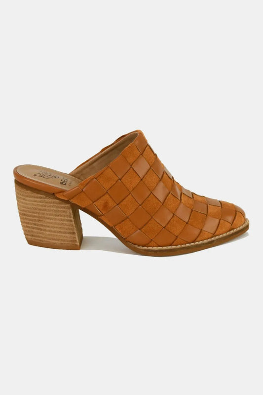 Beast Fashion Woven Checkerboard Block Heel Mule Shoes 9ca9bd5c-e8d7-4335-924d-96ce2ced3b8a-Max