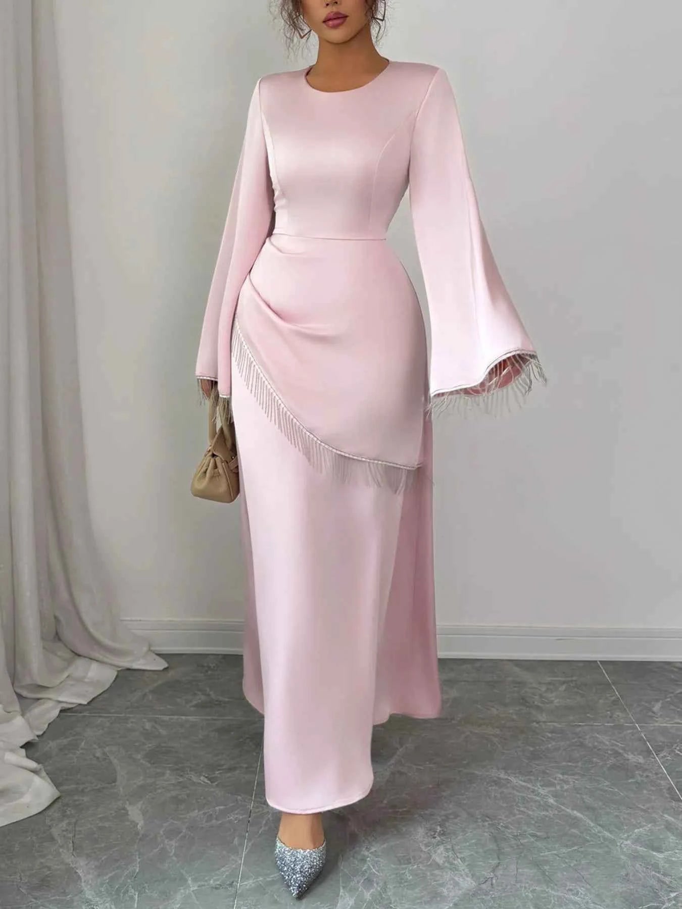 Fringe Long Sleeve Bodycon Maxi Dress 9cdfcb2a-ebbd-4cdb-a28c-4afc261d6db2-Max-Origin