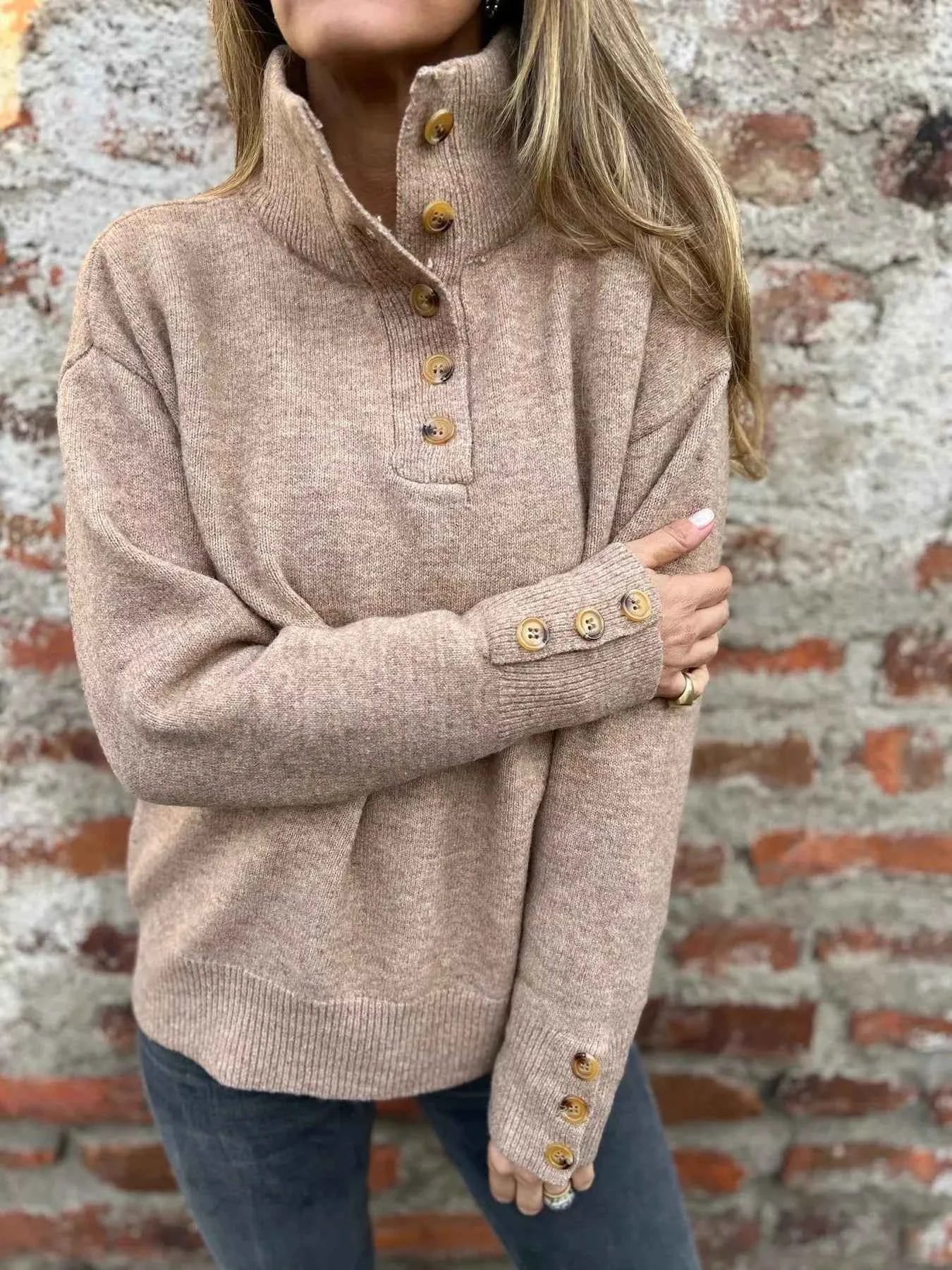 Full Size Button-Detail Turtleneck Sweater Plus Size 9d1aedf0-78e9-4cef-beed-f9376205c188-Max-Origin