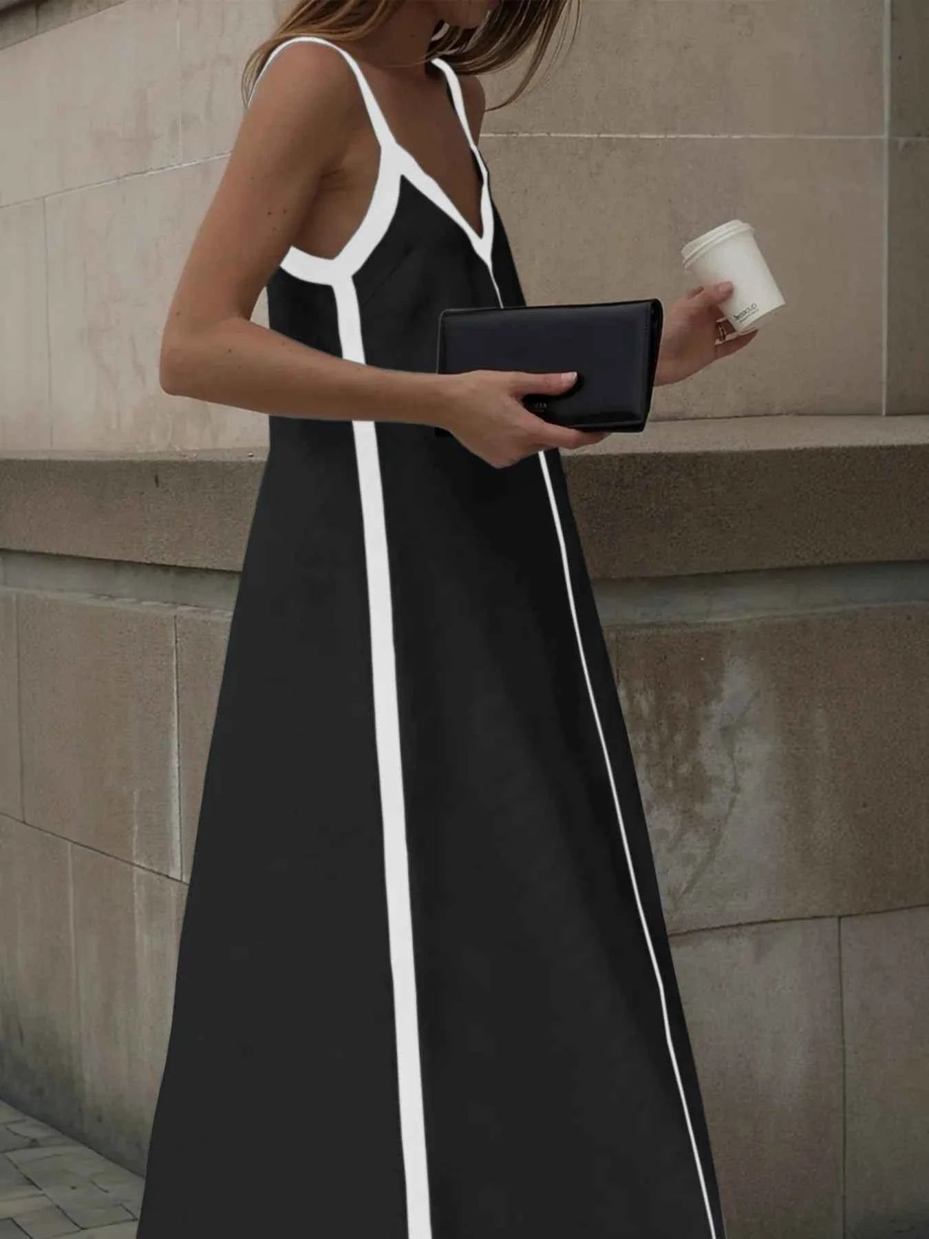 Contrast Trim V-Neck Maxi Dress 9d22d8f2-4f20-48e3-ba3c-aeb49e291de3-Max-Origin