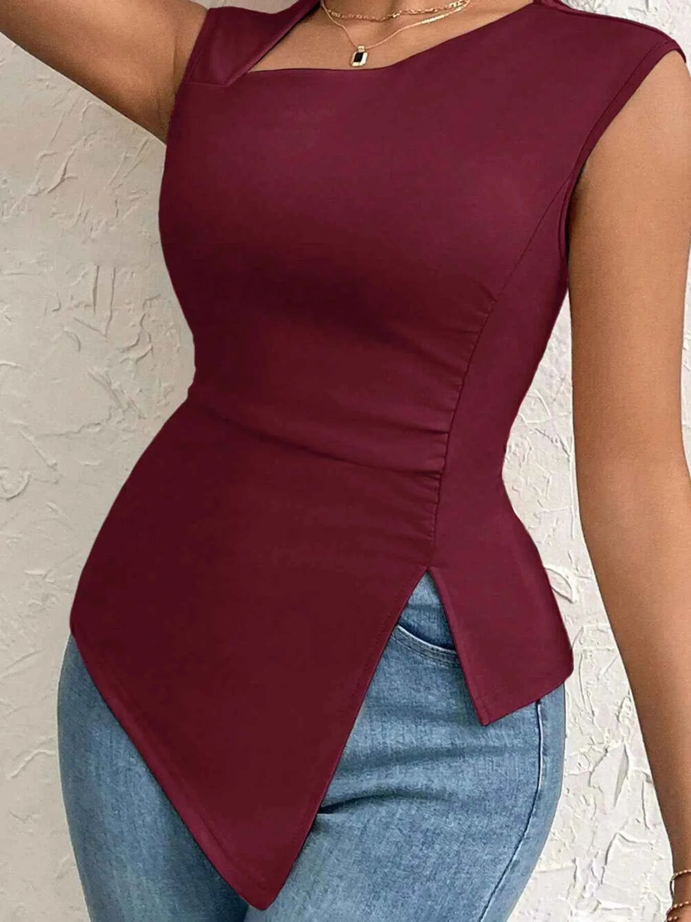 Slit Asymmetrical Tank Top 9d247d74e35149019e548c4cadb9daf0-Max-Origin