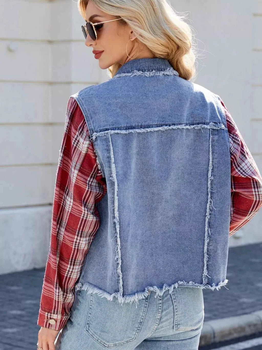 Raw Hem Plaid Sleeve Denim Jacket 9d2b78527a354991872c62594ad24cc4-Max-Origin