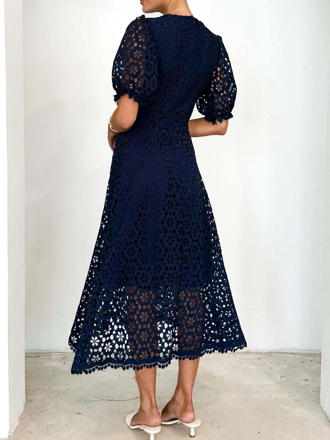 Eyelet Lace V-Neck Midi Dress with Puff Sleeves 9d6deb70-eac1-46ac-abe7-29014e3d8253-Max-Origin