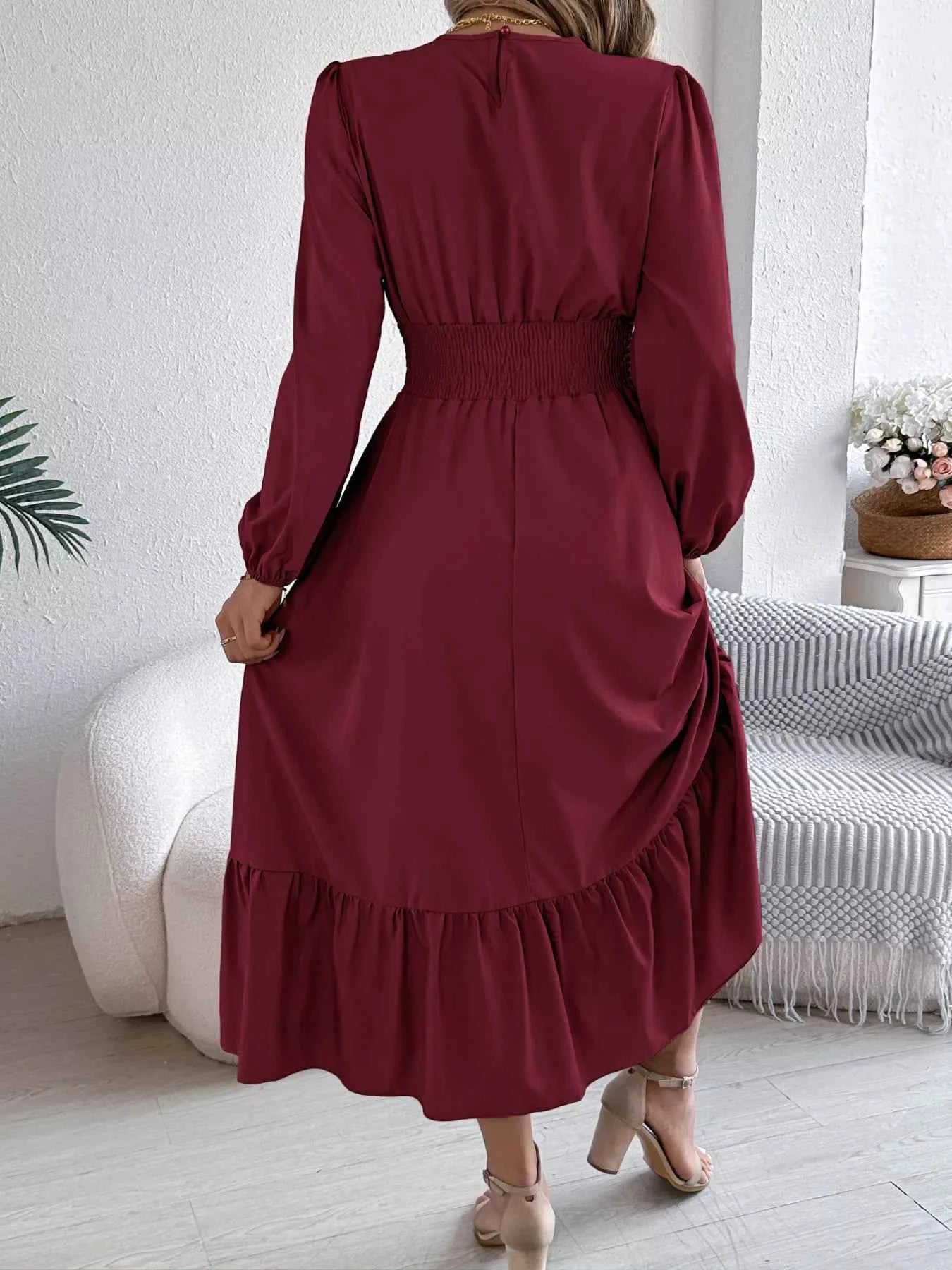 Round Neck Balloon Sleeve Tiered Dress 9d832ed026e14282b9f18c724688e21a-Max-Origin