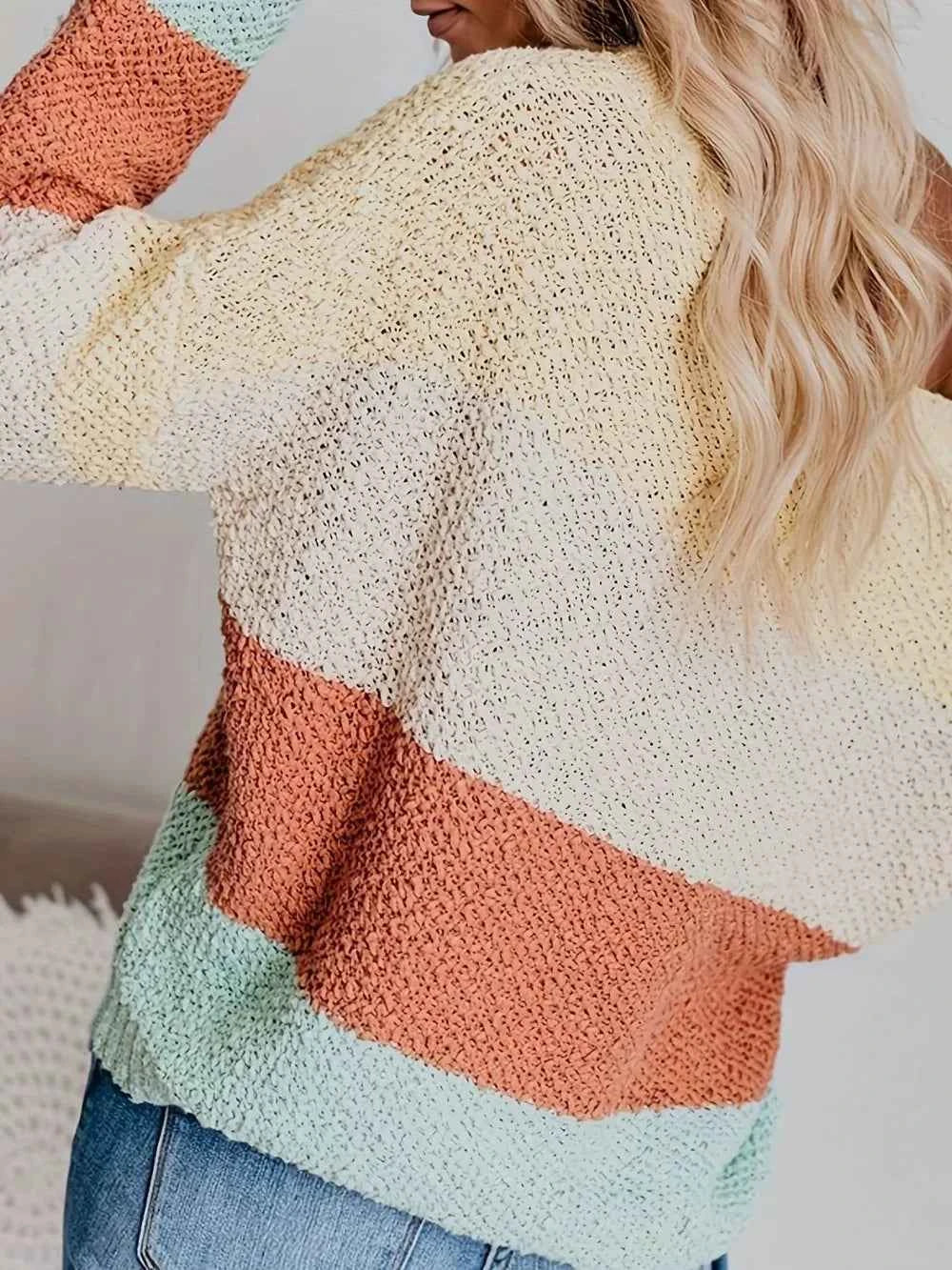 Color Block Round Neck Long Sleeve Sweater 9db4d225-0397-4df0-8f14-4f2a6091cc04-Max
