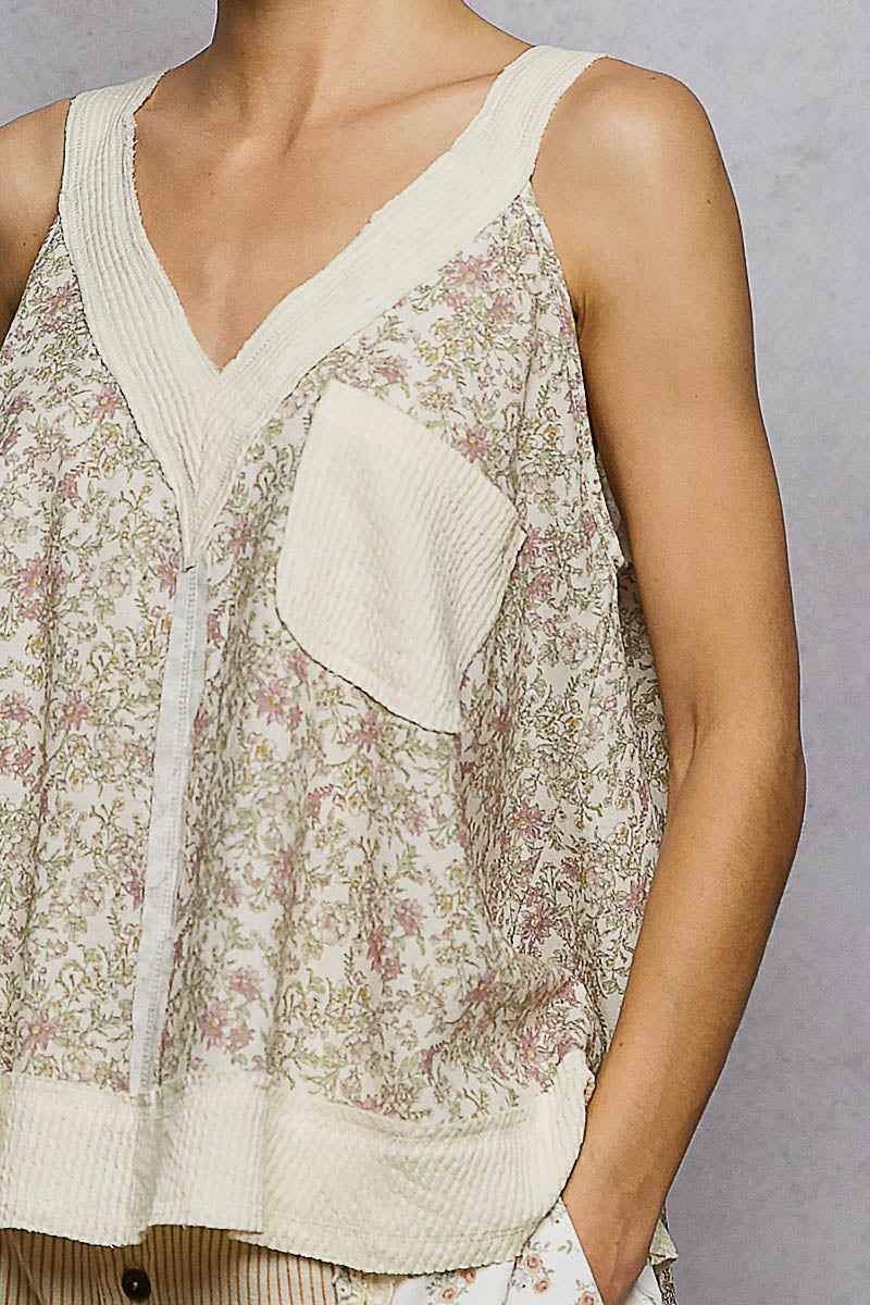 POL Floral V-Neck Tank with Front Pocket 9dbb5ab1-ff44-4a53-97a3-0f3d11bd0e0e-Max