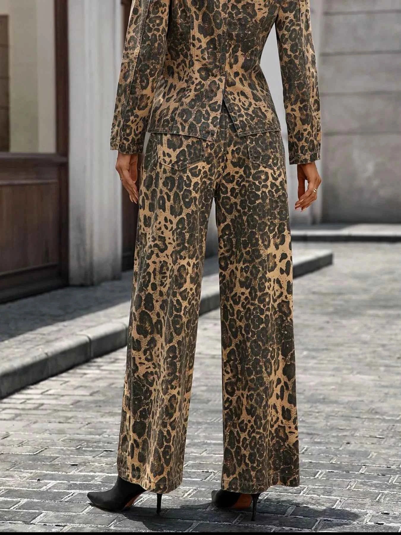Leopard Wide-Leg Jeans 9dbd4a1c-6838-4138-938e-75706ba3bc7b-Max-Origin