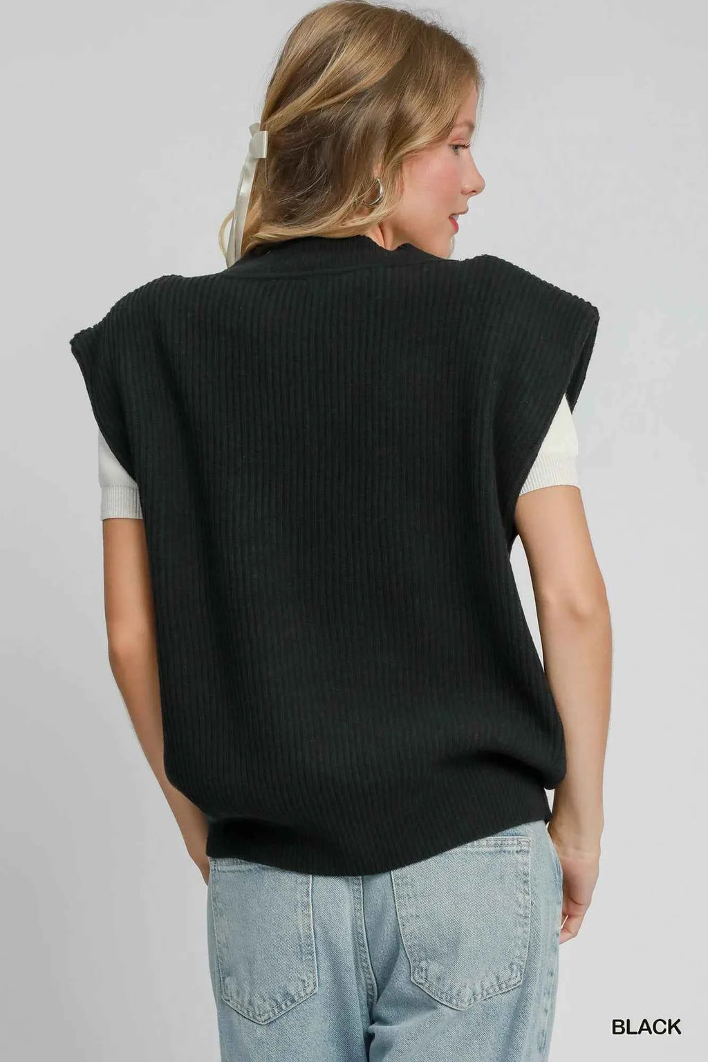 Umgee Oversized V Neck Vest 9df54376-395e-440a-bf39-45149a1b9f3f-Max-Origin