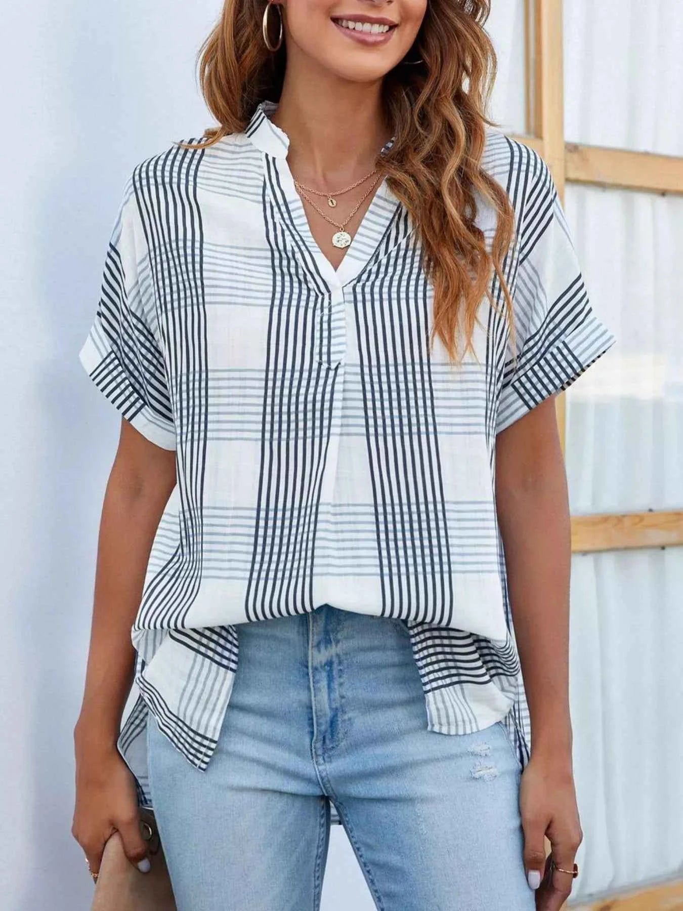 Notched Short Sleeve Blouse Plaid 9dfcf0be-74b9-4cec-8e3b-e21a40655cc9-Max-Origin