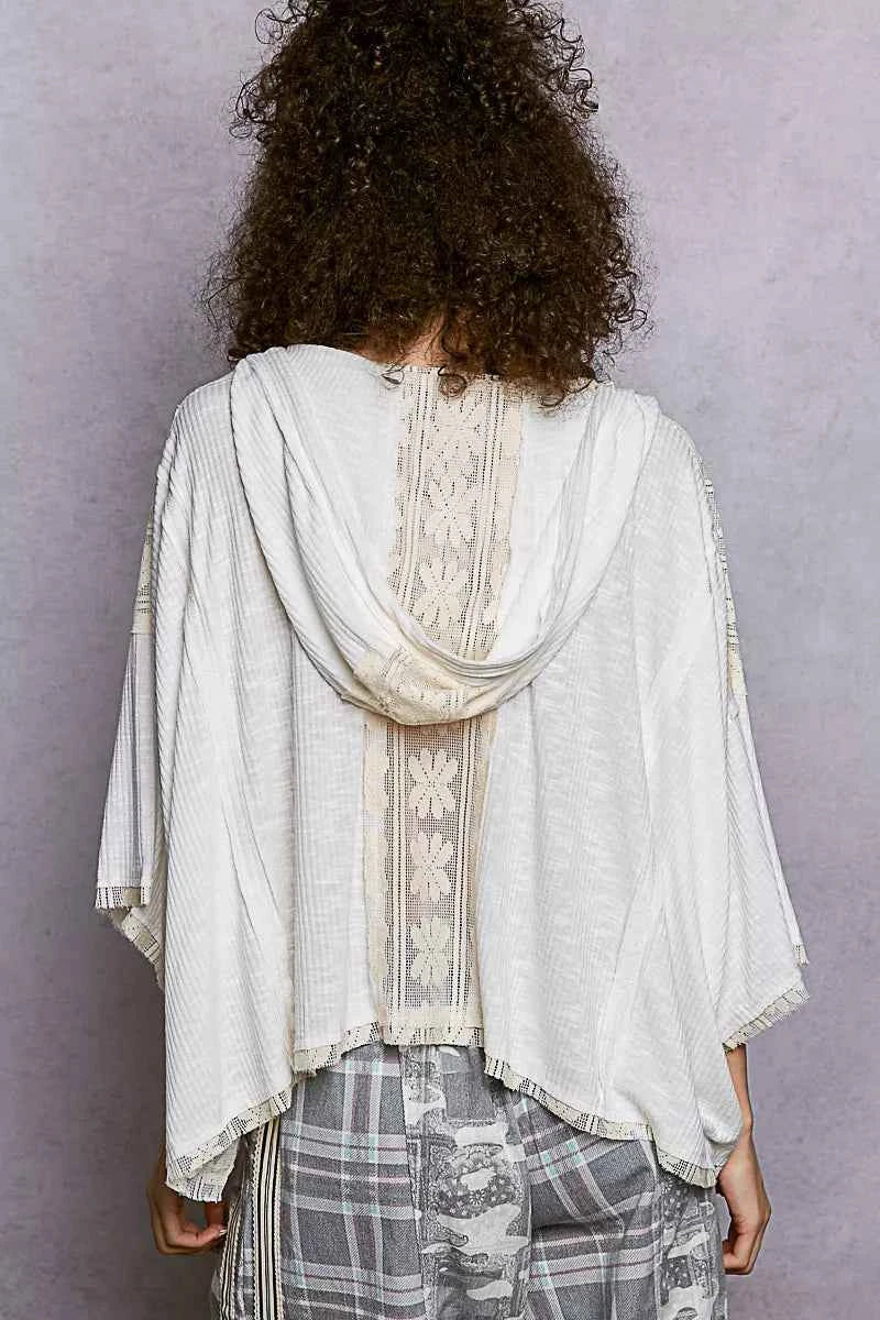 POL Short Sleeve Hoodie Top with Lace Detail 9e37f0d1-e4da-4a4a-9463-844df15a142b-Max-Origin