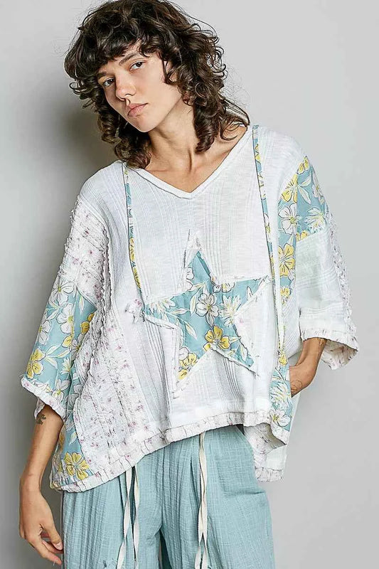 POL Floral Star Patch Hooded Blouse with Lace Contrast Detail 9e67cef7-b541-4d4c-b1cf-0ae27e05e3ab-Max-Origin